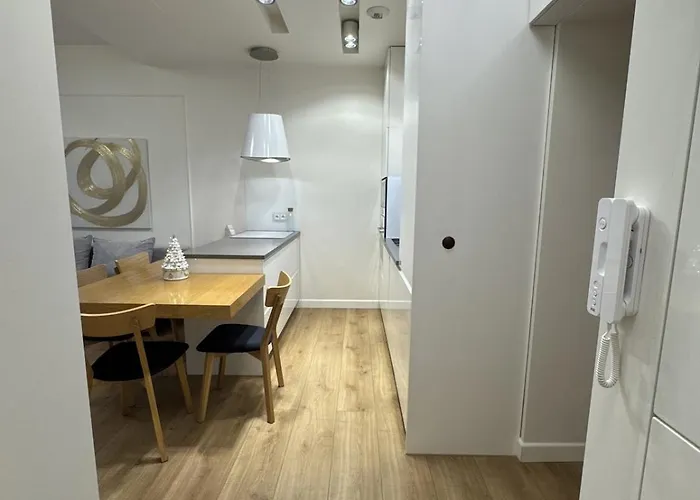 Apartament Old Town With Ac & Parking, 5 Min Main Sq & Kazimierz Kraków