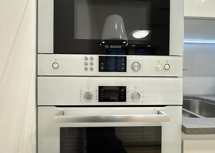 Apartament Old Town With Ac & Parking, 5 Min Main Sq & Kazimierz Kraków