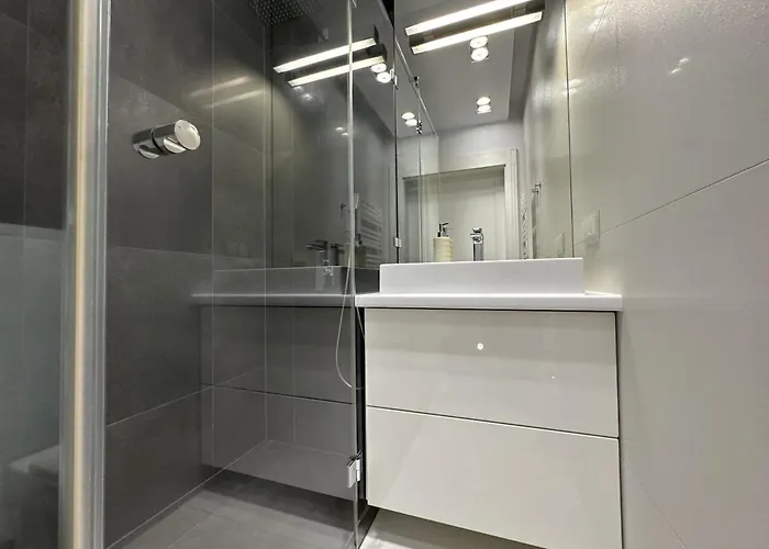 Old Town With Ac & Parking, 5 Min Main Sq & Kazimierz Apartament Kraków