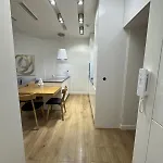 Apartamento Old Town With Ac & Parking, 5 Min Main Sq & Kazimierz Cracóvia