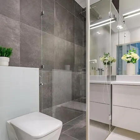 Free Garage Parking & Ac, Luxury - Old Town & Kazimierz 아파트 *