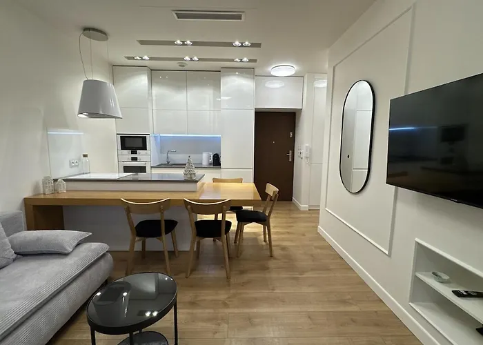 Old Town With Ac & Parking, 5 Min Main Sq & Kazimierz 크라쿠프